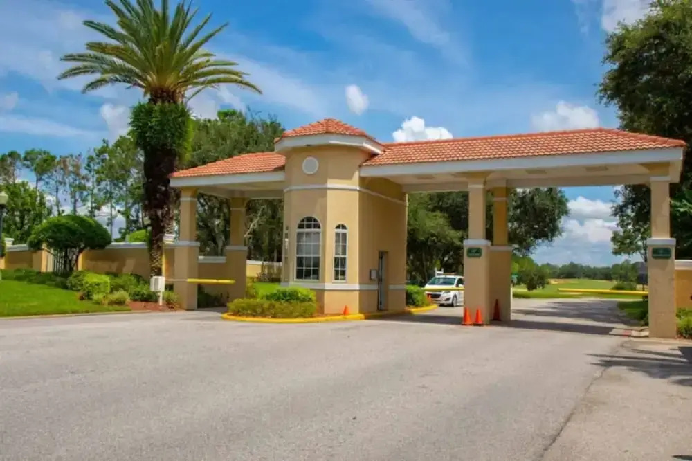 The Poolview Villa in Haines City