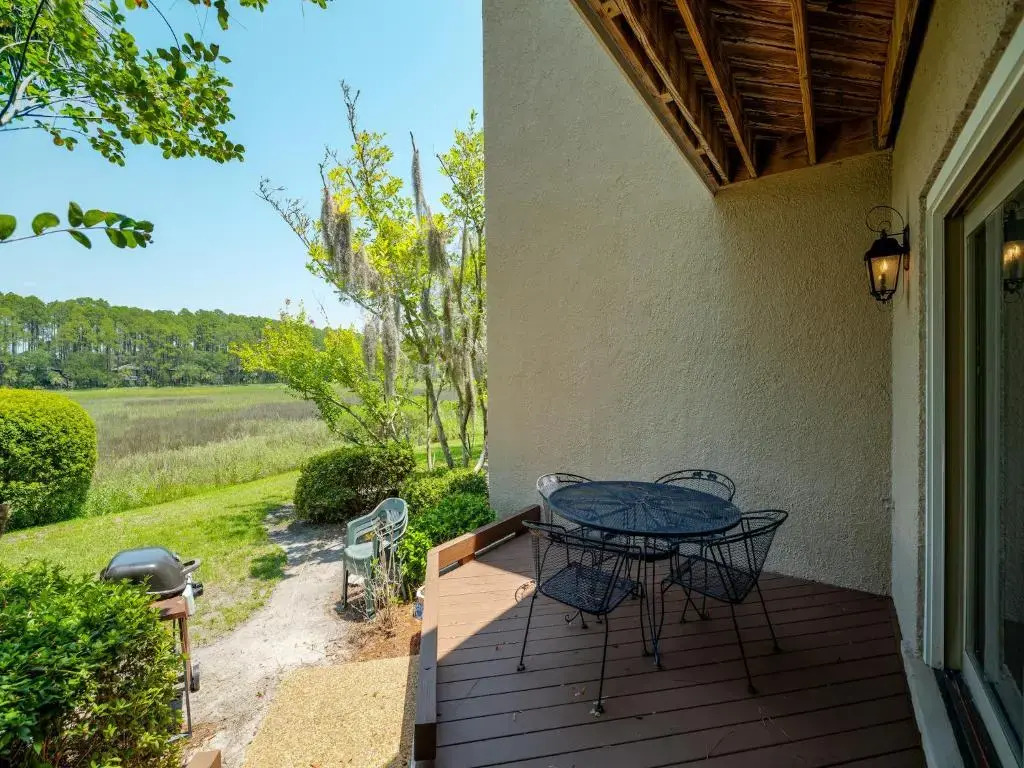 Stoney Creek 283, 2 Bedrooms, WIFI, Pool Access, Sleeps 6