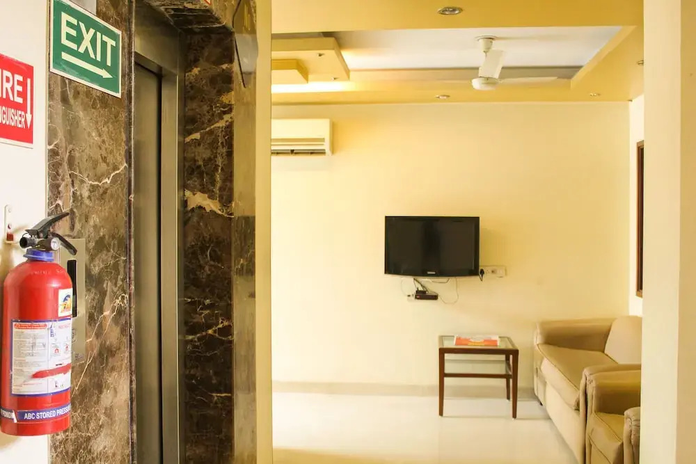 Asian Suites - The Pearl A-586
