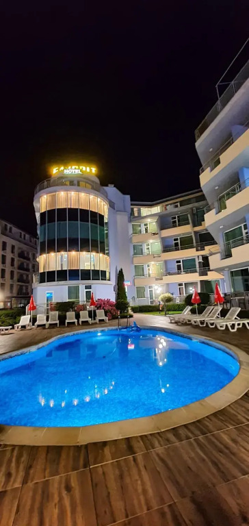 Favorit Aparthotel