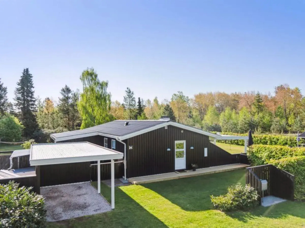 "Mårten" - 750m from the sea in NE Jutland