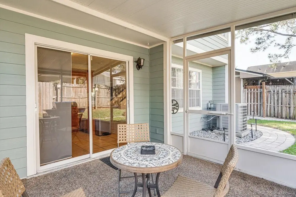 4 Mi to Busch Gardens: Lovely Tampa Home!