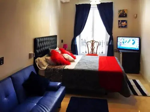 BOOKINGHAM ★Apartaments & Suites