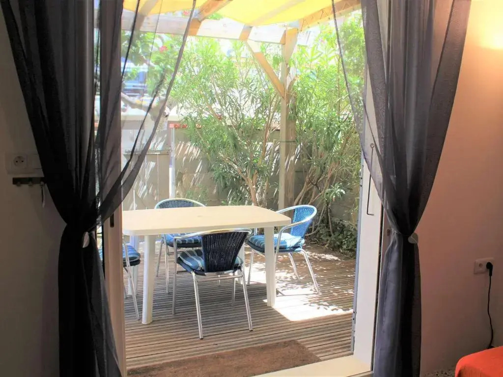 Maison cosy avec terrasse, clim et parking, à 250m de la plage - FR-1-229C-662
