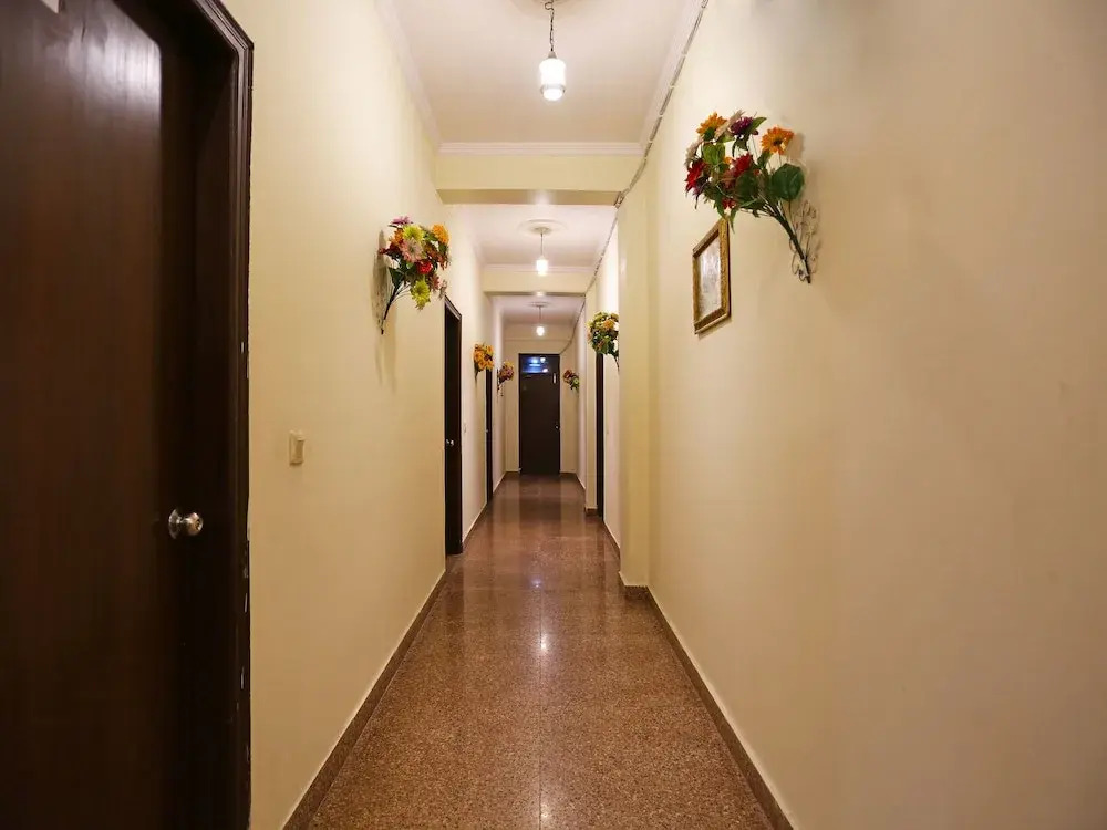 Green View Palace Guest House