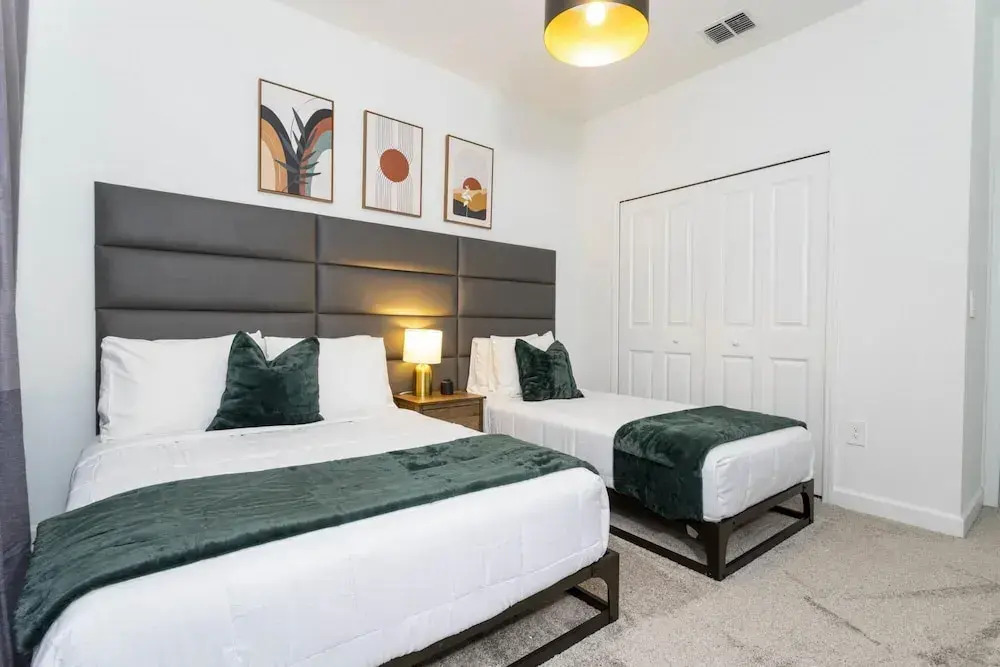 Super Luxury Modern Home Prime Location