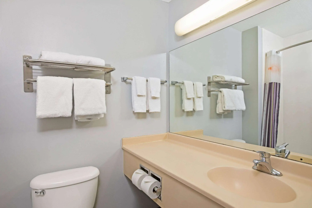 La Quinta by Wyndham Omaha Airport Downtown