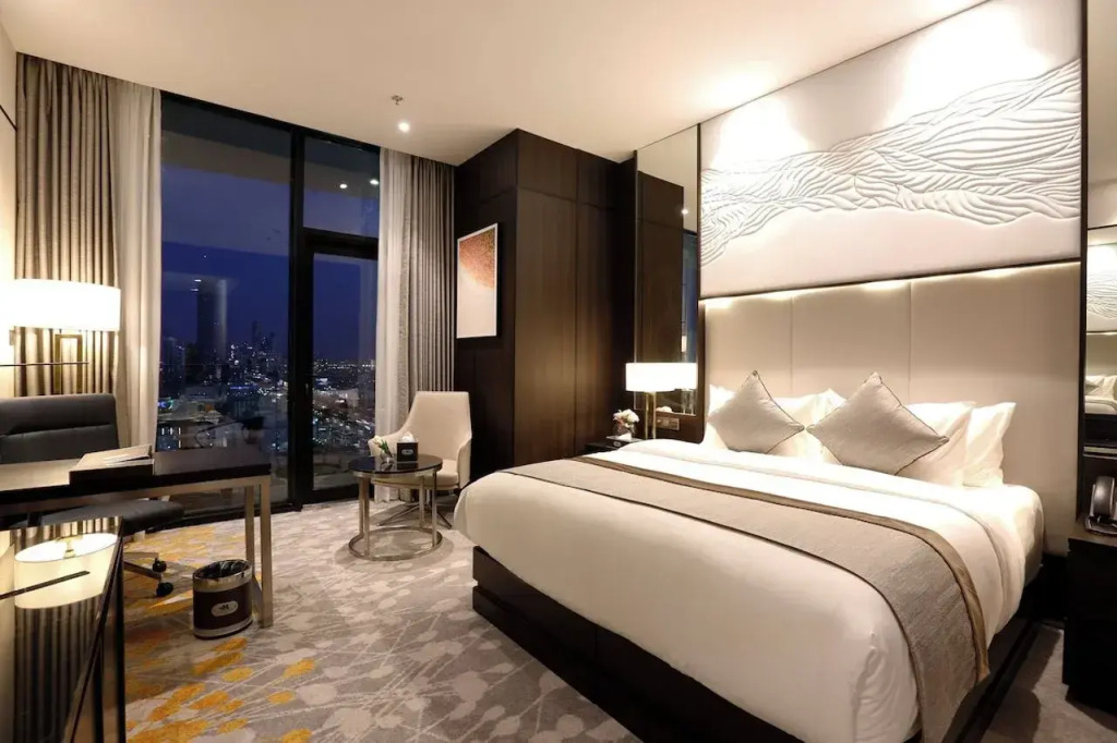 Freesia Hotel