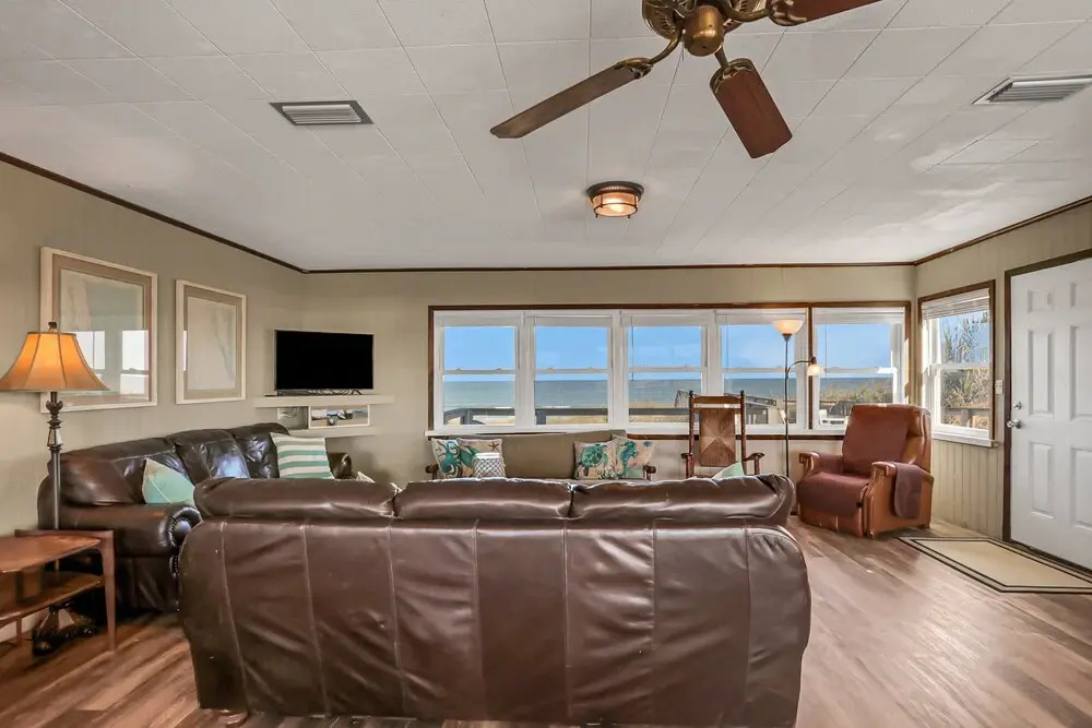 Updated Beachfront Home W/great Beach Views, gas Grill, Multiple Balconies, W/D