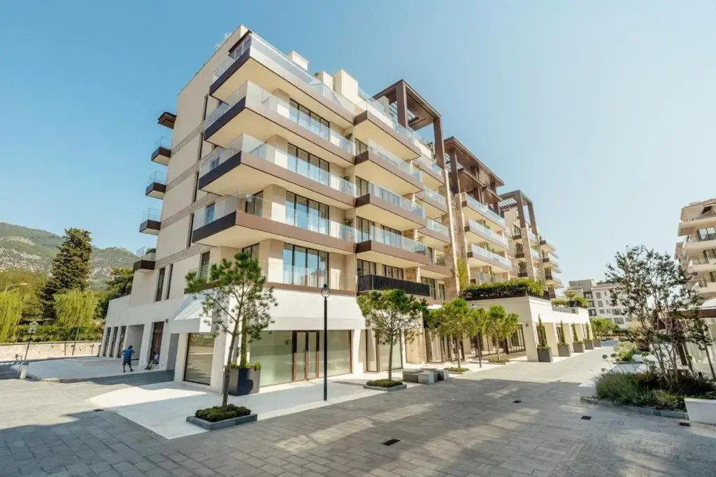 Porto Montenegro Luxury 1 Bedroom Apartment