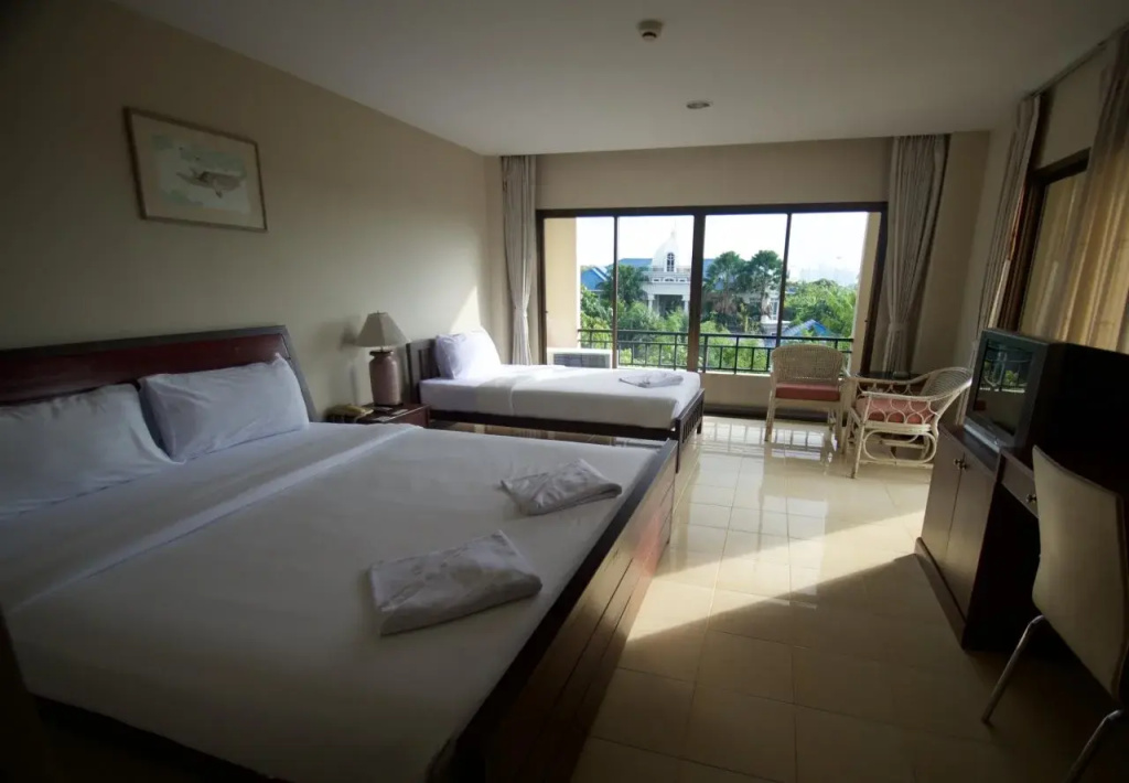 Baan Khun Poh Hotel