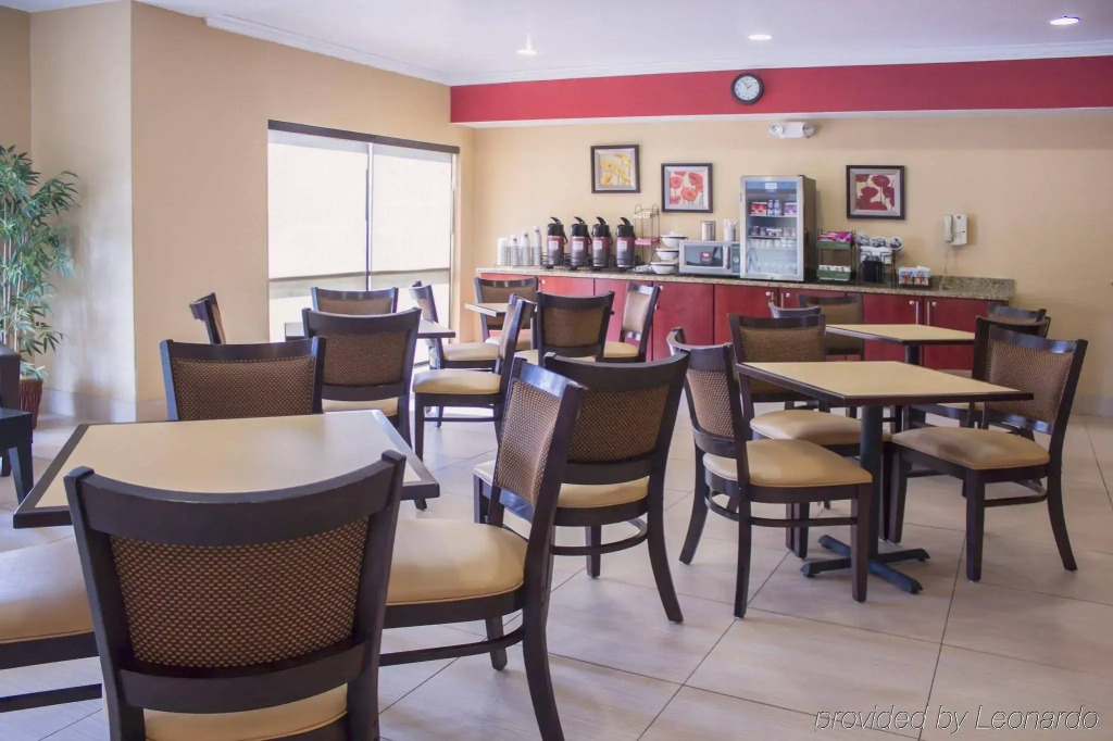 Comfort Inn & Suites Trussville I-59 Exit 141