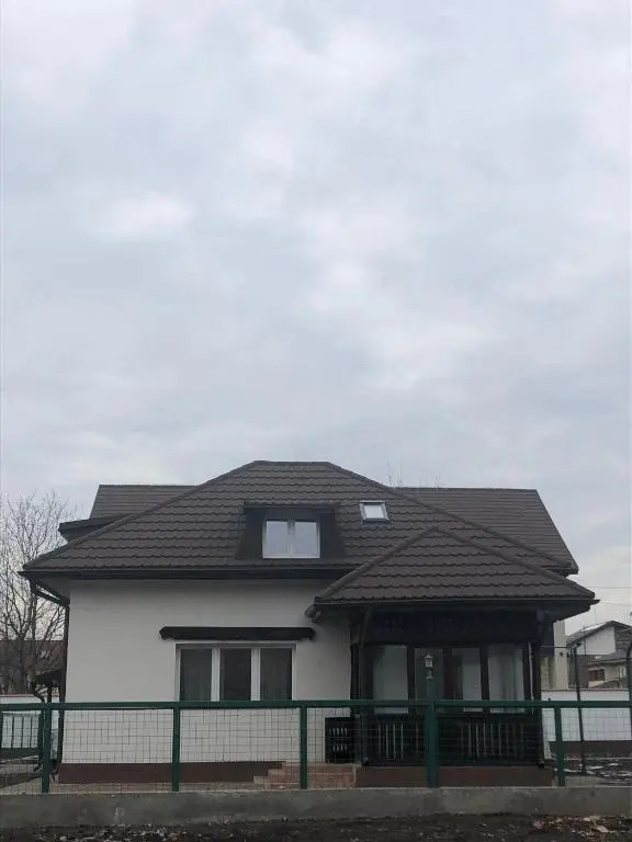 Iarca Cottage