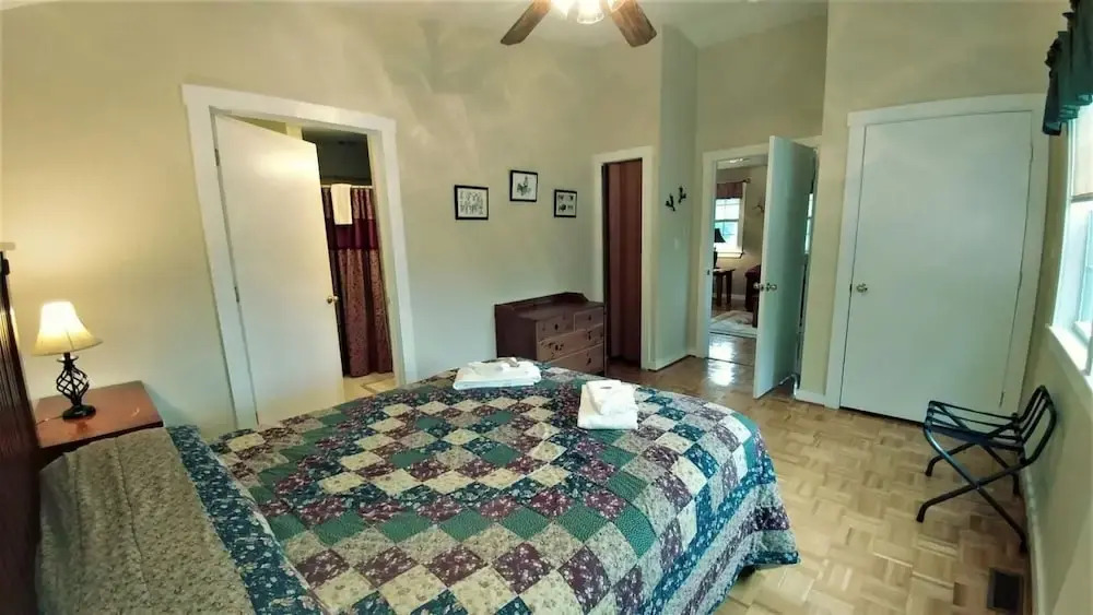 Rb_cowboy_cabin