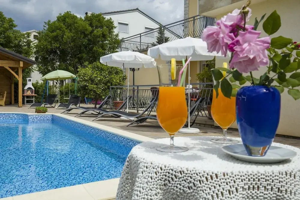 Villa Mary by Villas Guide