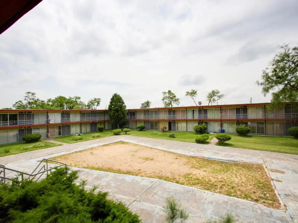 Americas Best Value Inn Rockford