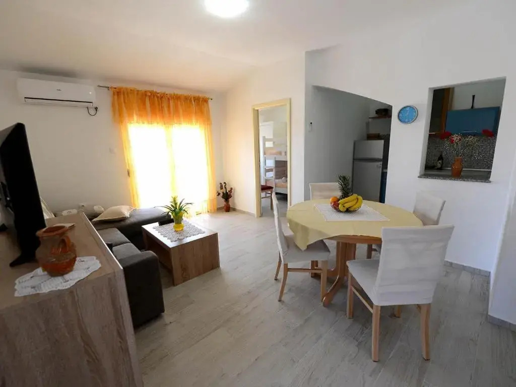Apartman Adriana