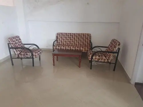 Kumarigiri Holiday Home