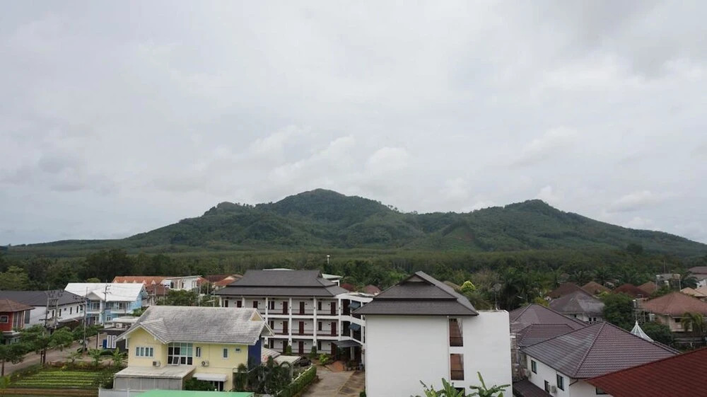 Ingfah Apartment