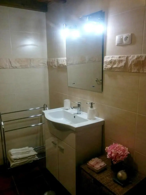 House with One Bedroom in Santarém, with Pool Access, Furnished Terrace And Wifi