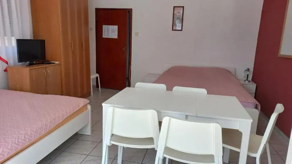 Apartments Popov