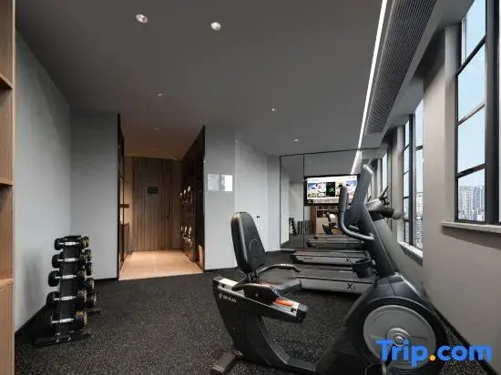Taizhou Huangyan Yongning  Atour Hotel