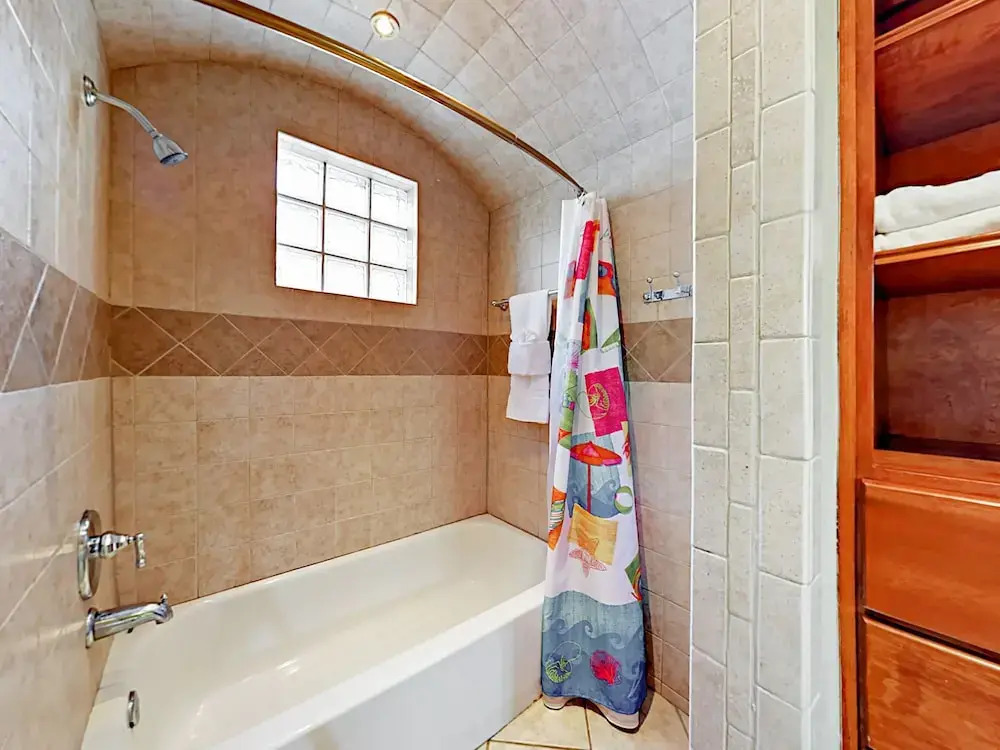 110 E Aries Dr Duplex Unit A