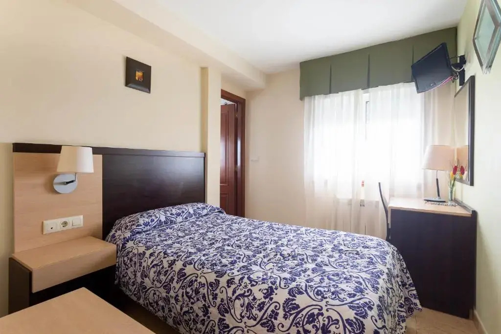 Hotel Canaima Bruma 1,5 k Camino
