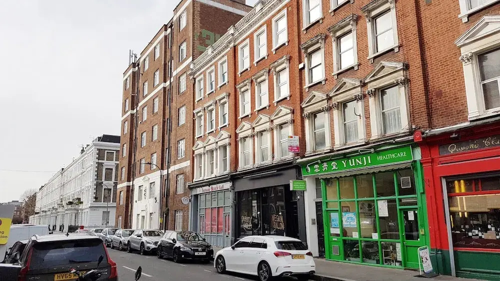 Spacious Studio in West Kensington