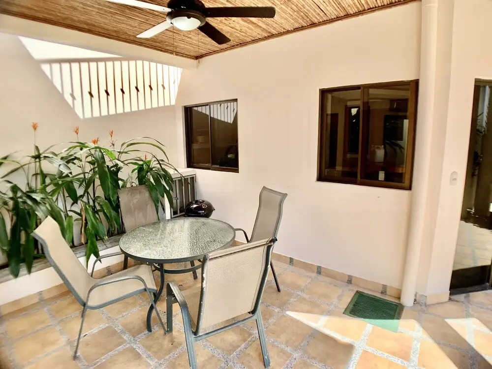 Villa Arenas- Private Pool & Easy Beach Access in Jaco