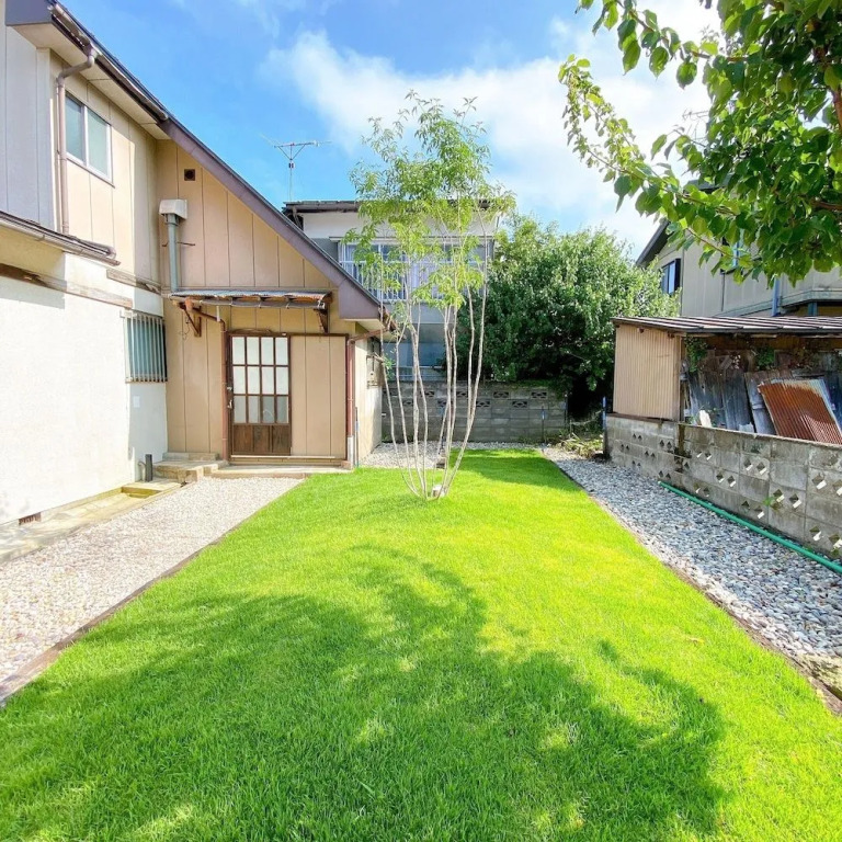 mooi guesthouse 日新町