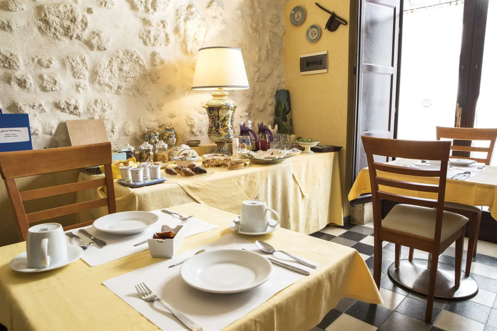 Lakkios charming suites and rooms
