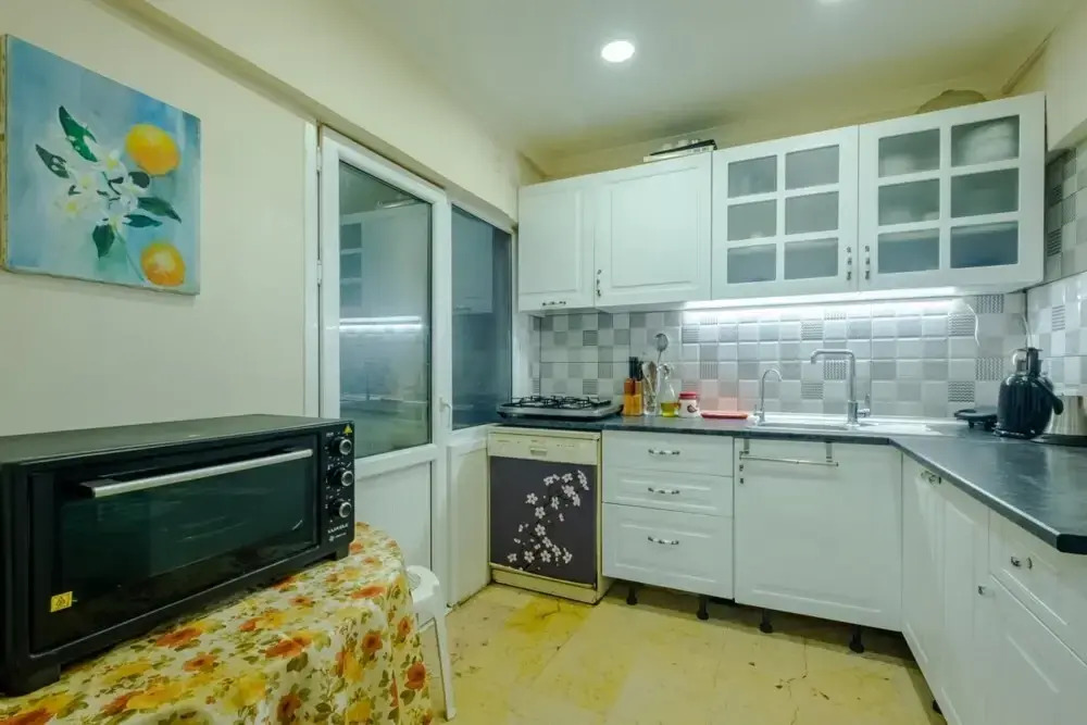 Lovely Flat Near Popular Attractions in Kadikoy