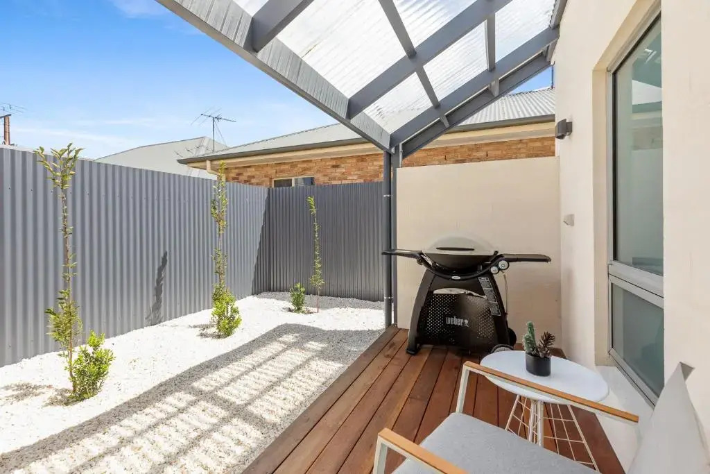 City Courtyard Two