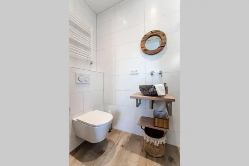 Studio Jadana