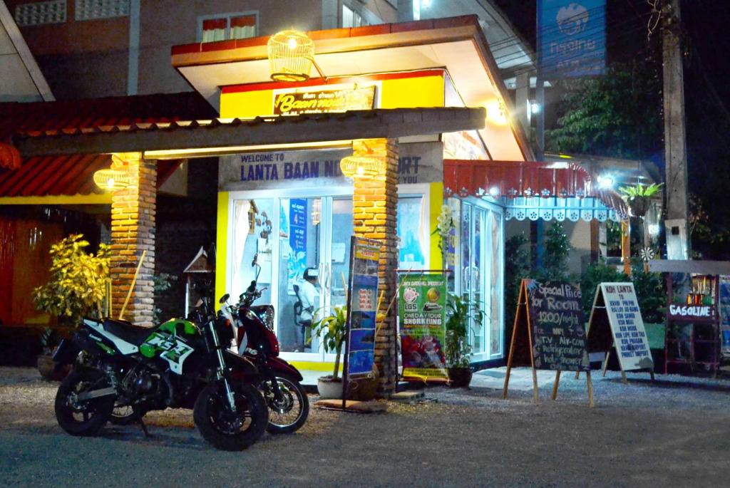 Lanta Baan Nok Resort