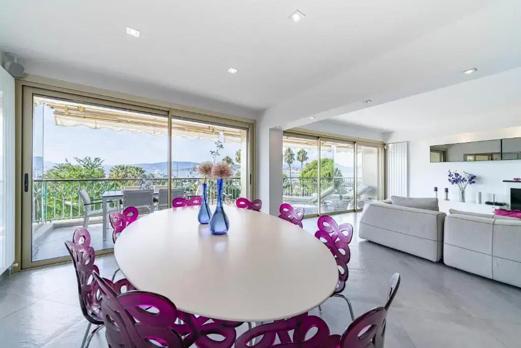 Brand new two bedrooms on the Croisette