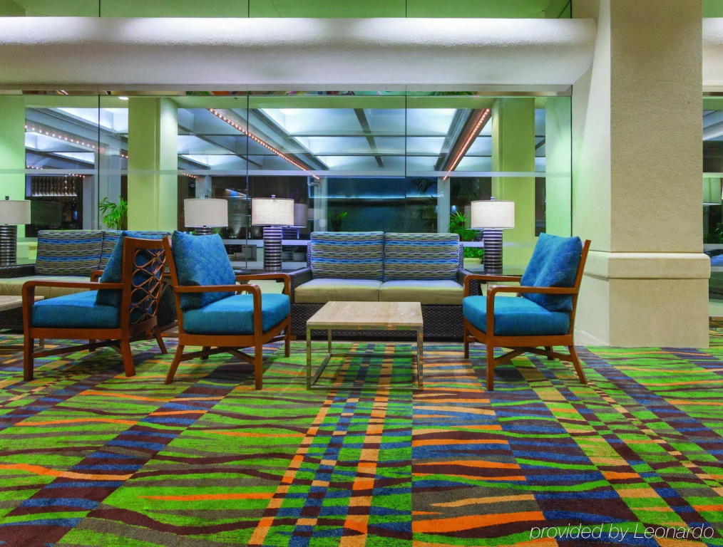 Ala Moana Honolulu by Mantra