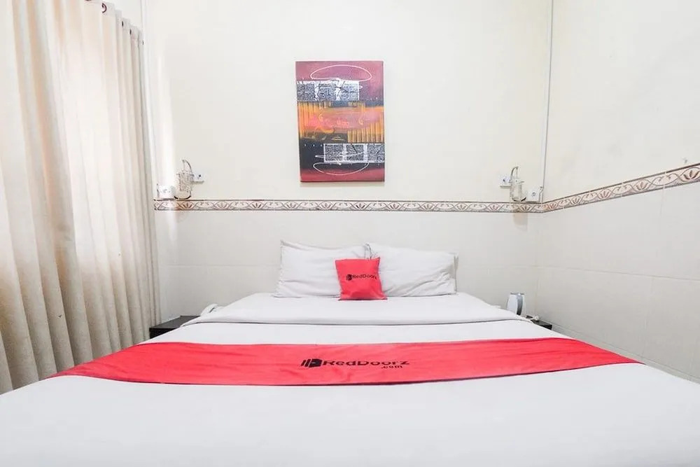 RedDoorz near Waterbom Kuta