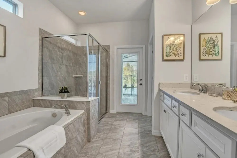 Luxury Home 7 Bedrooms Near Disney! 7 Villa by RedAwning