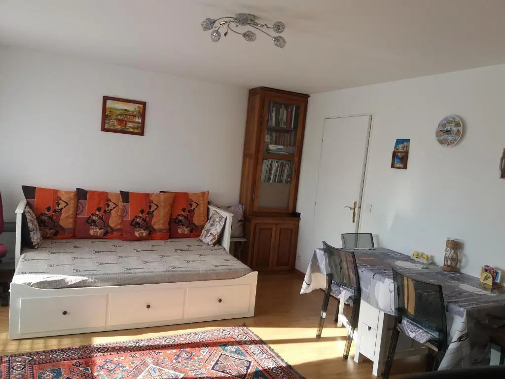 Chez Daniel, un 2 pièces calme et proche de Paris