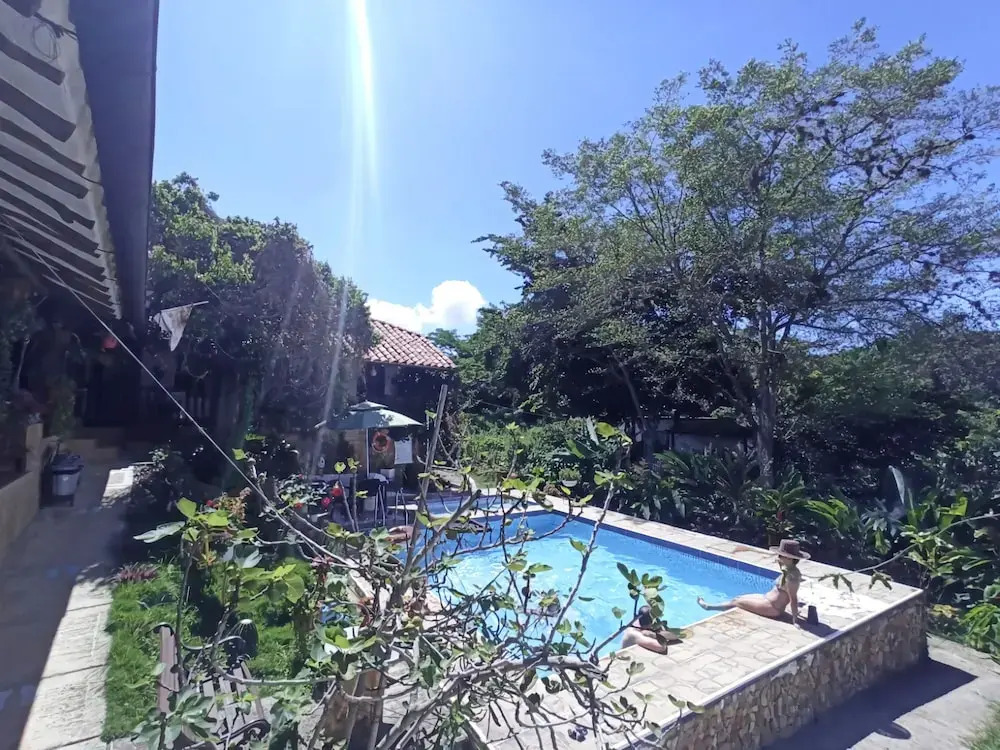 Santa Monica Barichara-con piscina y parqueadero