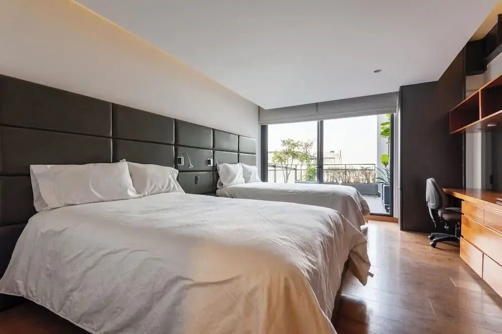 319-PH Luxury 3BR Duplex PH