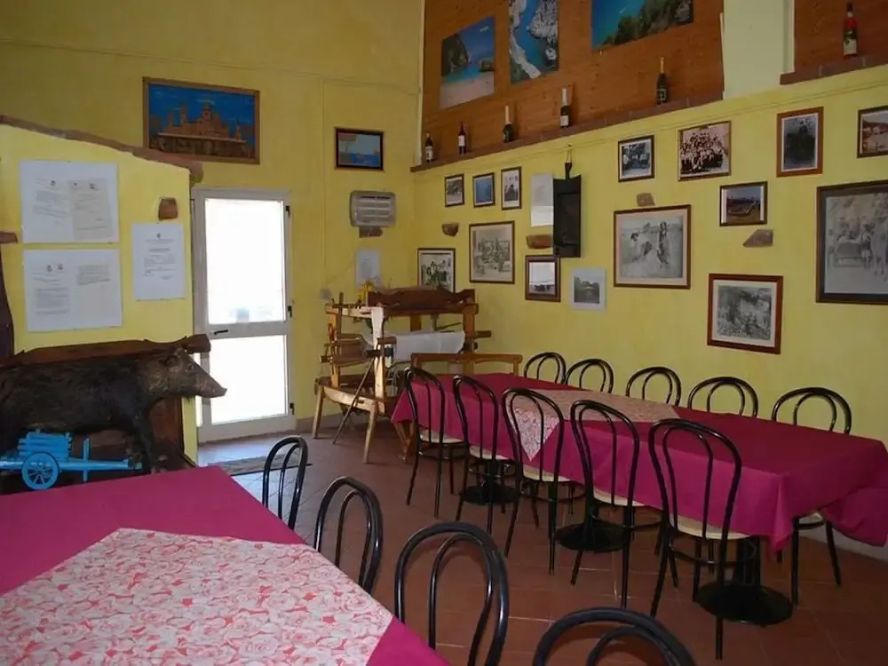 Agriturismo Gulunie a 800 mt dal mare