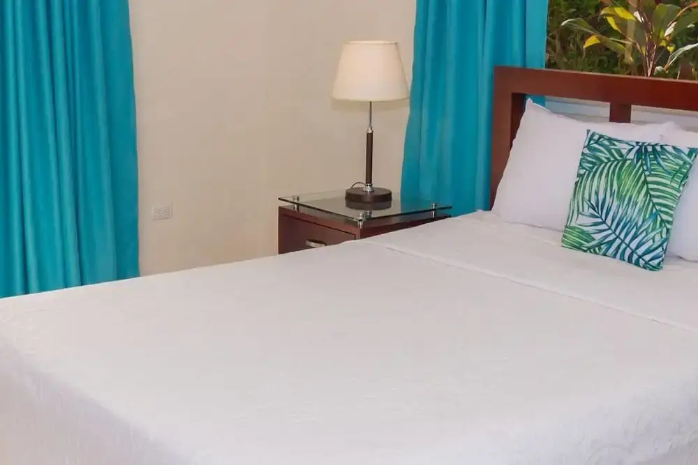 Privacy and Comfort Luxury 6 Bedroom Villa