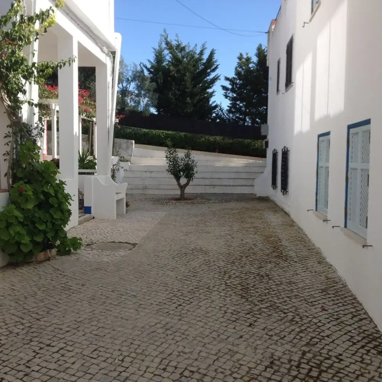 Horta do Mar 3 by Lightbooking