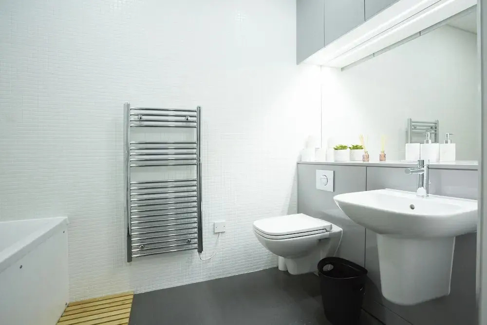 Stylish modern home in Manchester city centre with parking