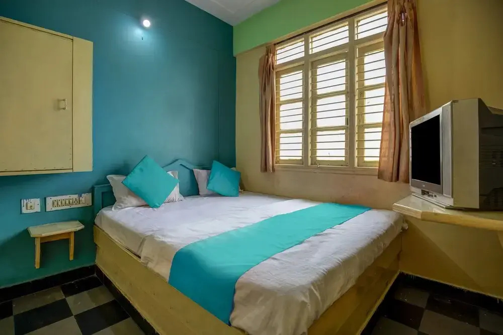 Hotel Sri Thirumala Paradise