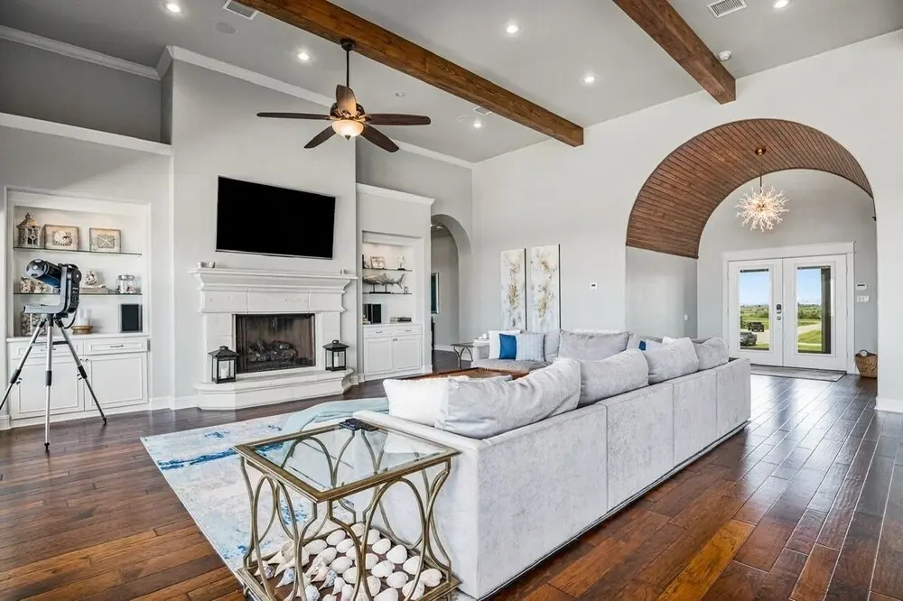 Ocean One 4 Bedroom Home by RedAwning