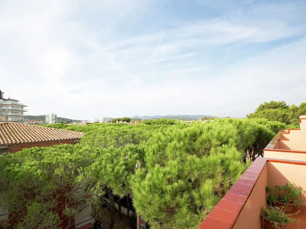 Spacious Apartment in Platja Daro With Terrace